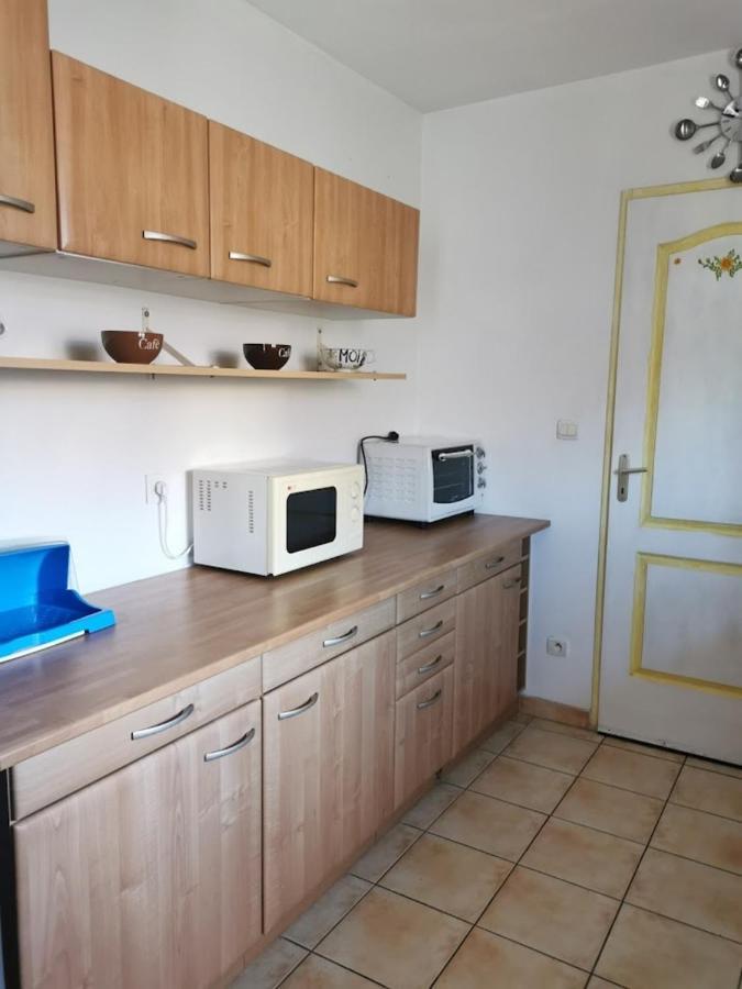 Belle Villa De 90M2 Au Calme Avec Jardin Et Parking A 10 Mn De La Mer En Voiture โฟส์-ซูร์-แมร์ ภายนอก รูปภาพ